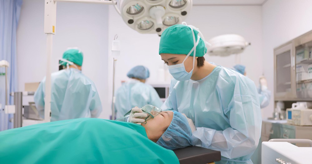 ผ่าตัดทำเส้นฟอกไต บล็อกเส้นประสาท vs ยาชา vs ดมยา