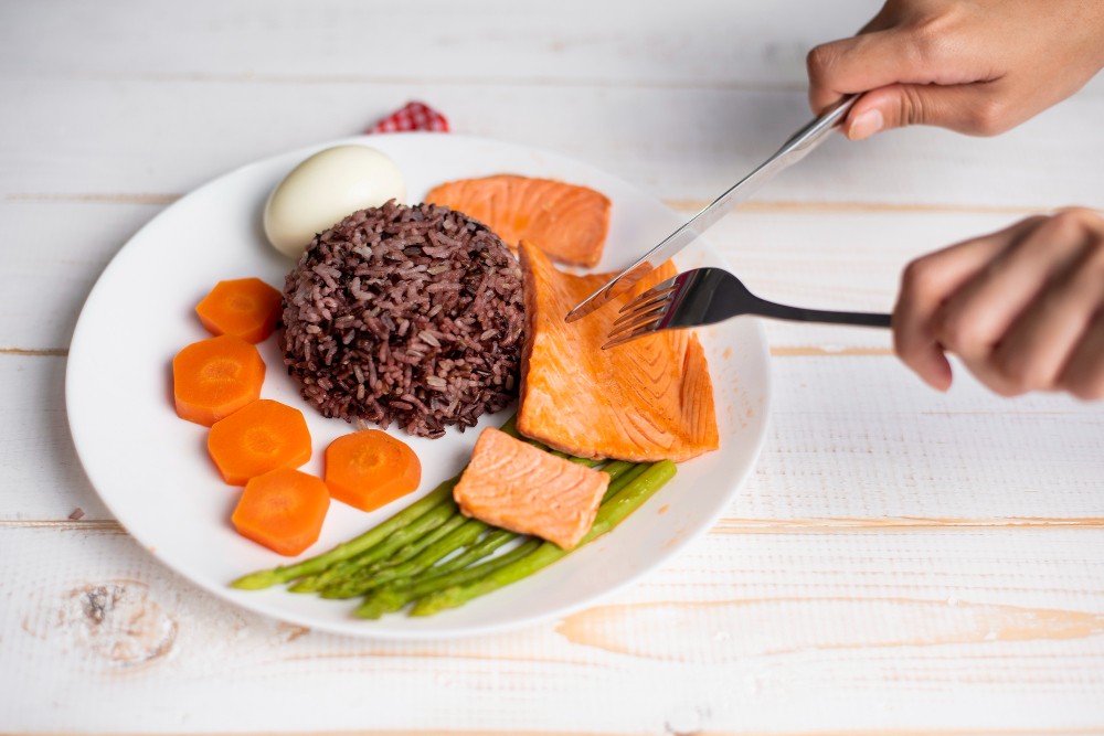 กินโปรตีน เส้นฟอกไตที่คอ